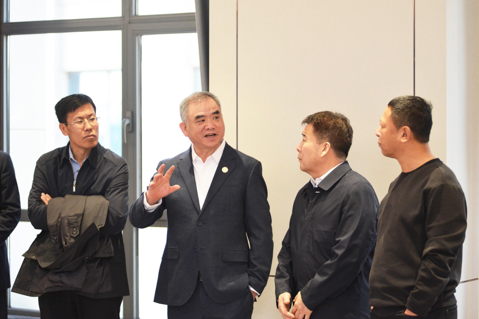 1733299393153998.jpg 【衣服上FILA的logo】DSC_8517.jpg