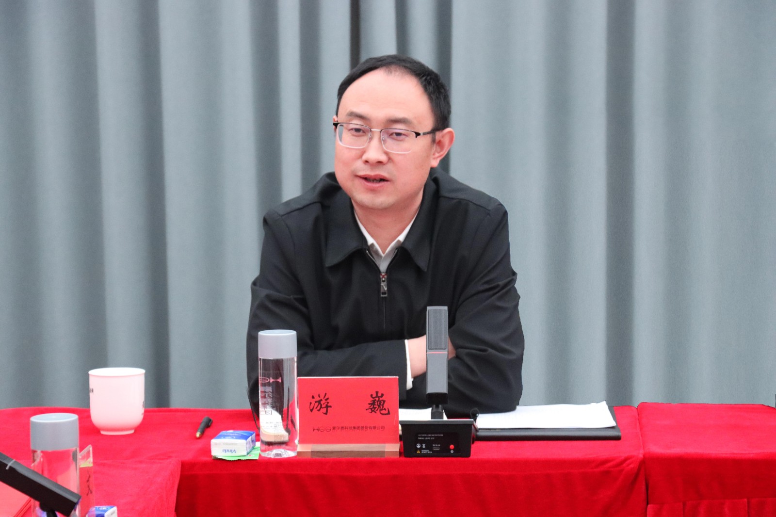 1737382926128690.jpg IMG_3182-(0-02-21-15)(背景杂乱衣物尽可能PS掉).jpg